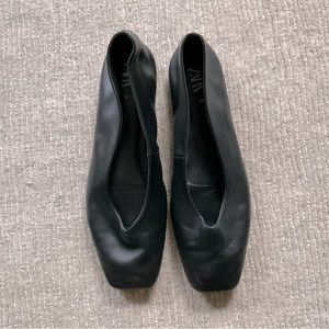 ZARA Square Toe Ballet Flats Leather Black Classic Arty 39 8.5 Minimalist